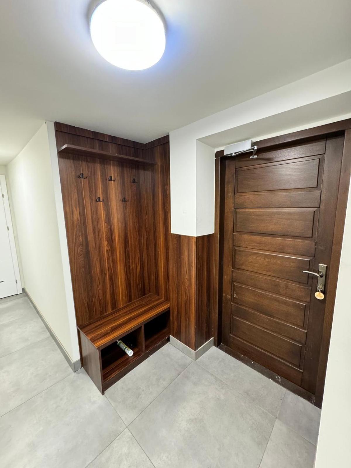 Lesna Apartment *