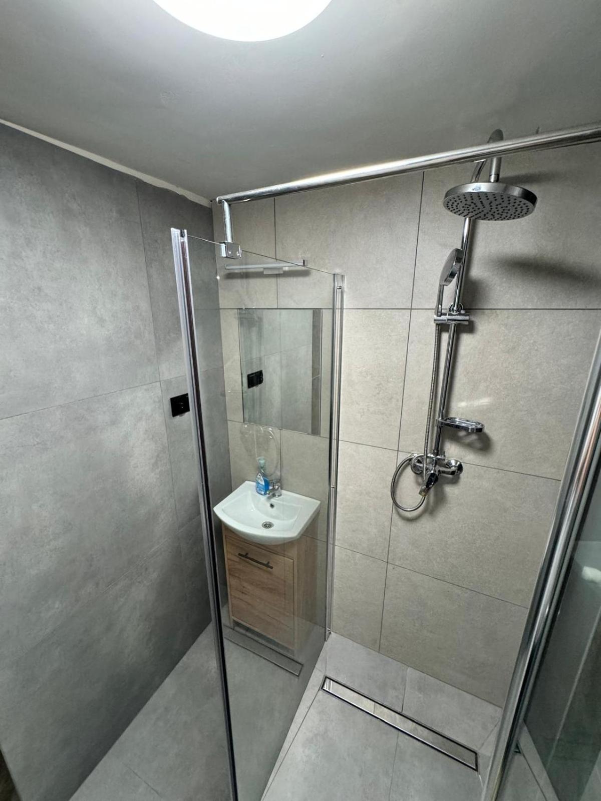 Lesna Apartment
